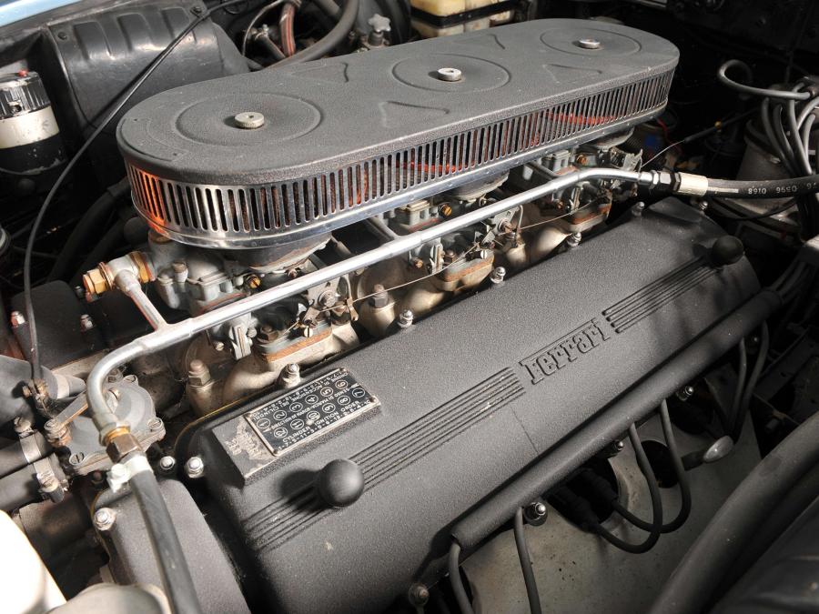  Ferrari 330 GT 2+2 (Series I) 1964 года  (UK) (фото 8 из 20)